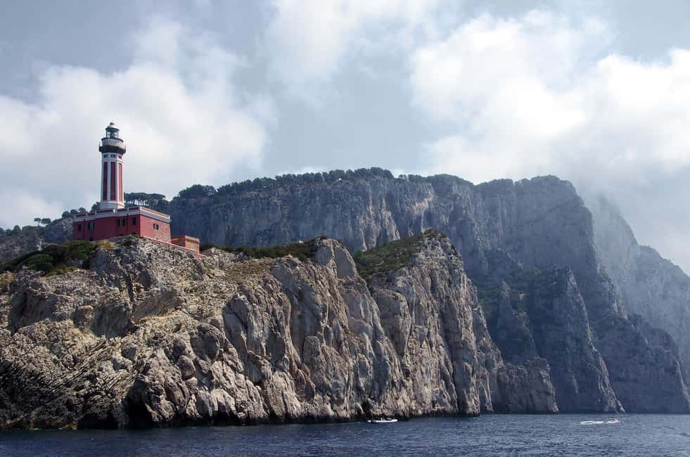 image n.22 of Capri private boat tour from sorrento on Gozzo 35 activity in Anacapri, uploaded by supplier