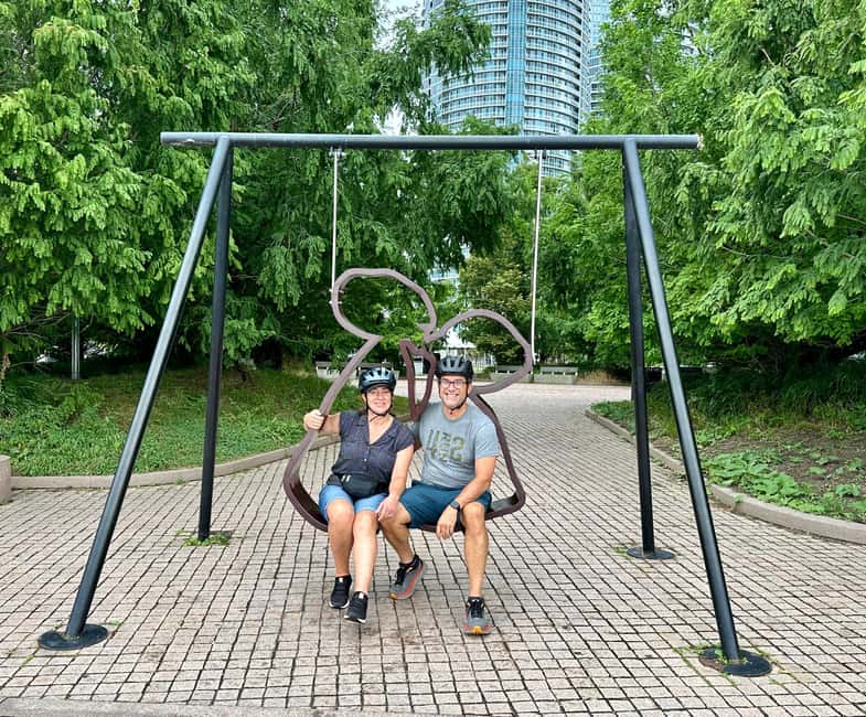 image n.15 of Toronto Waterfront and Islands Guided Bicycle Tour activity in Toronto, uploaded by supplier