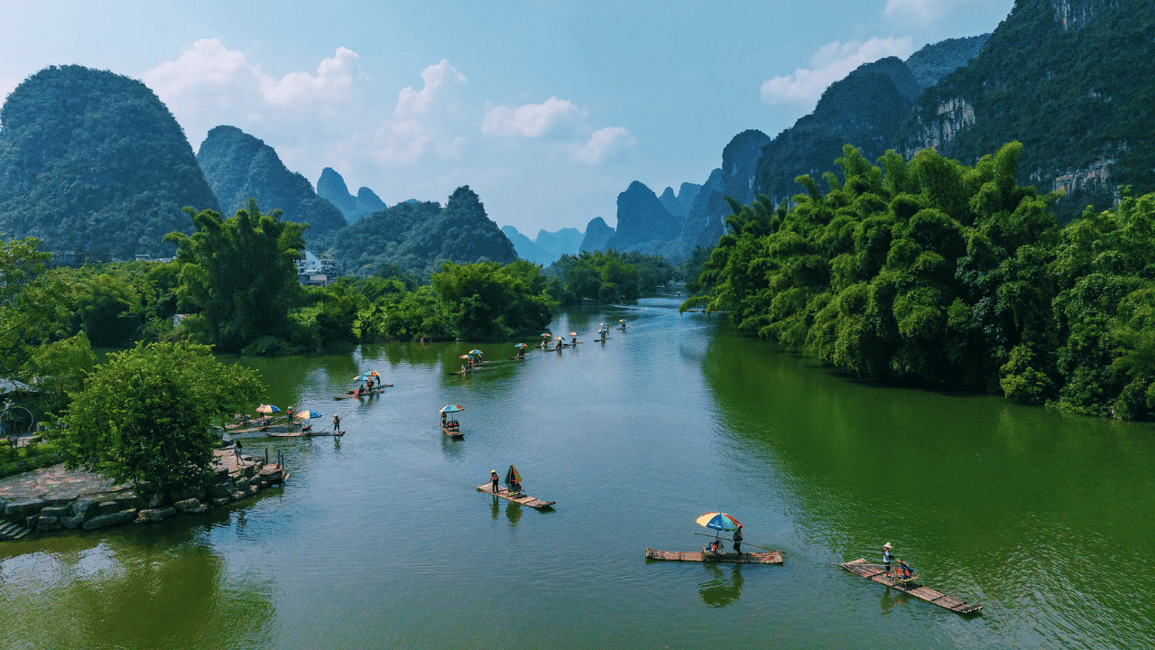 Bild Nr. 5 von Yangshuo: Yulong Fluss Bambus-Rafting Erlebnis Aktivität in Guilin, hochgeladen vom Anbieter