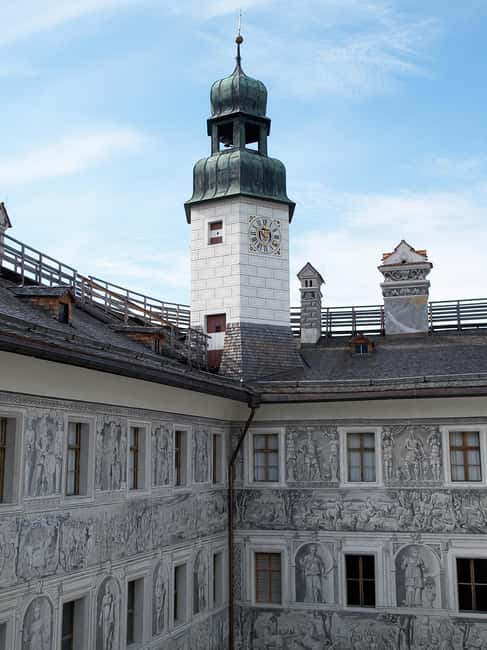 imagem n.7 de Innsbruck: Ingressos para o Schloss Ambras atividade em Innsbruck, carregada pelo fornecedor