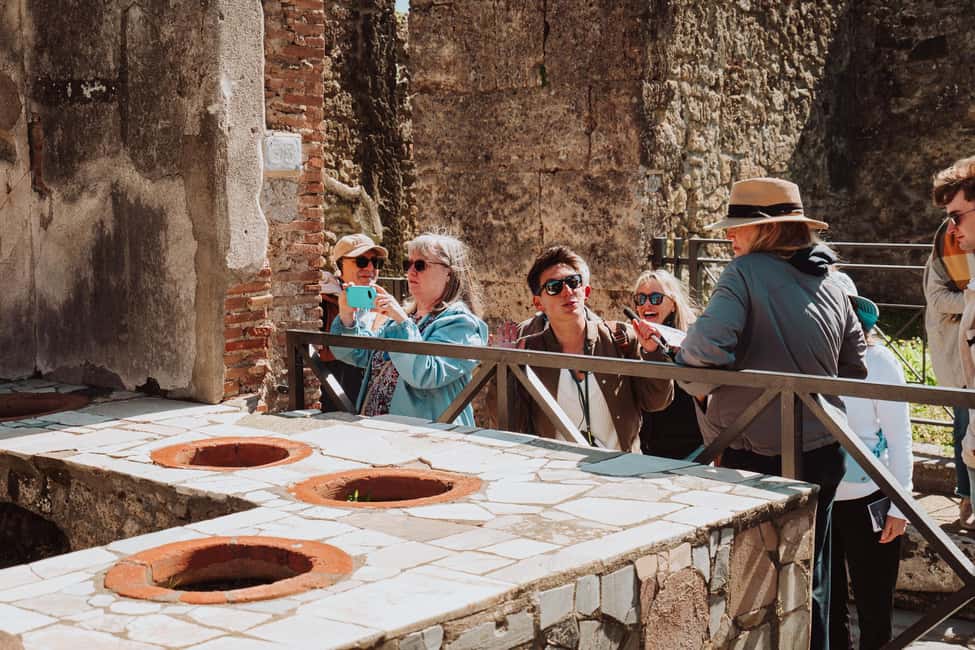 bild nr.3 av Från Rom: Pompeji och Herculaneum med höghastighetståg aktivitet i Pompei, Kampanien, uppladdad av arrangören
