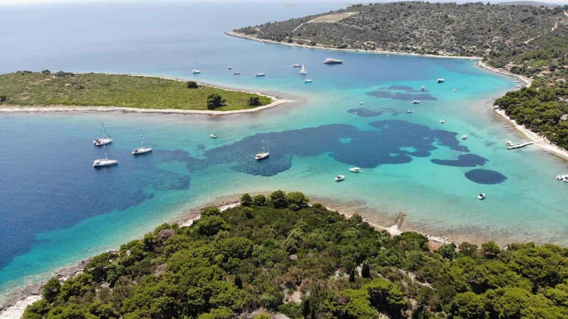 billede nr.2 af aktiviteten Fra Trogir: 3 øer halvdagstur med Blå Lagune i Dalmatien, uploadet af udbyder