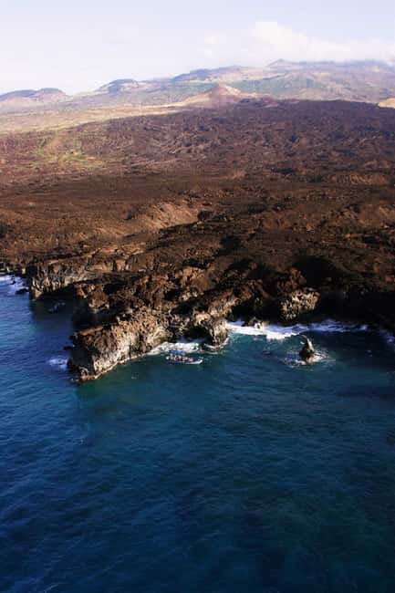 image n.4 of Wailea-Makina: Sea Caves, Molokini Snorkel & Turtle Town activity in Lahaina, uploaded by supplier