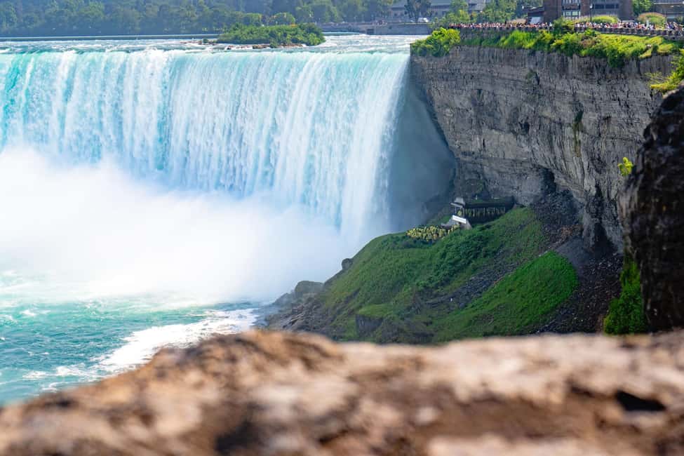 Obraz nr 1 z atrakcji Wodospad Niagara: wczesny dostęp łodzią i wycieczka za wodospadem w Wodospad Niagara w Kanadzie, przesłany przez organizatora
