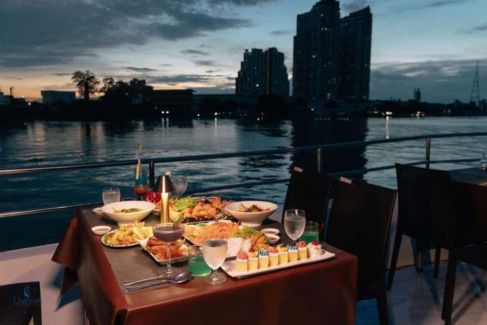 image n.7 of Bangkok: Unicorn Chao Phraya River Dinner Cruise activity in Bangkok, uploaded by supplier