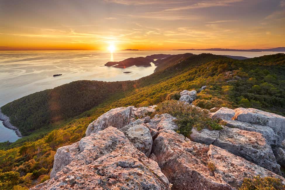 image n.5 of Luxury private boat tour to Mljet with "COLNAGO 45" activity in Dubrovnik, uploaded by supplier
