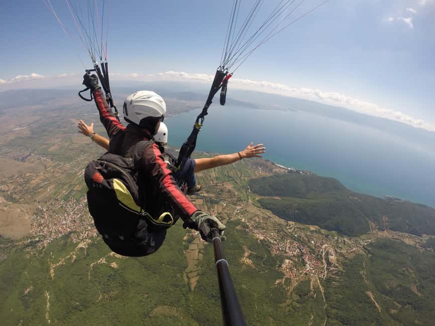 billede nr.5 af aktiviteten Paragliding ved Ohrid-søen i Den sydvestlige region, uploadet af udbyder