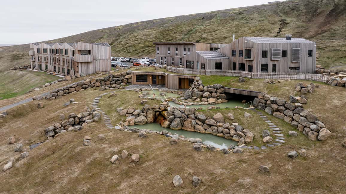 image n.6 of A day in Kerlingarfjöll: Highlands and hot springs activity in Southern Region, Iceland, uploaded by supplier