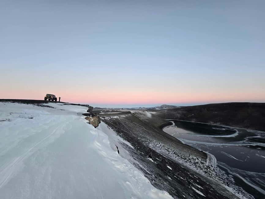 imagen n.º 7 de Excursión en Jeep por Landmannalaugar actividad en Suðurland, subida por el proveedor