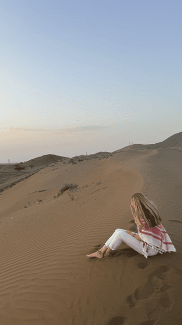 Immagine nº 7 di Tramonto nel deserto con pick up attività a Mascate, caricata dal fornitore
