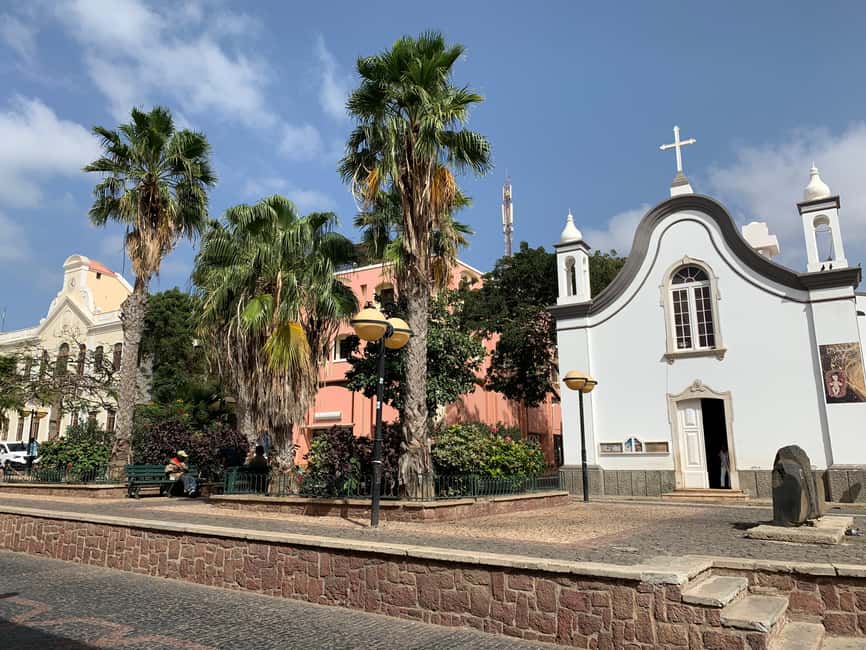image n.9 of Mindelo Cultural: city tour with traditional music activity in Mindelo, uploaded by supplier