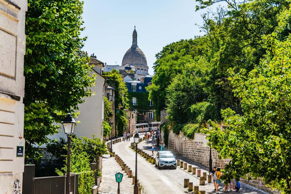 image n.14 of Paris: Hidden Gems of Montmartre with Local Guide activity in Paris, uploaded by supplier