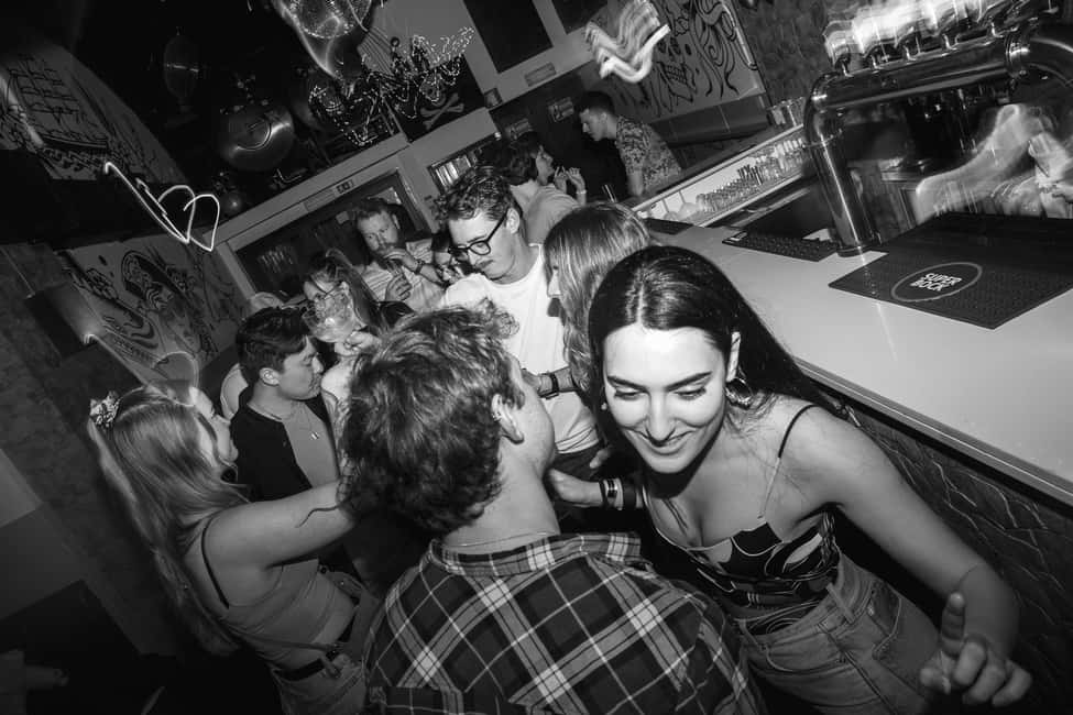 image n.9 of Lisbon Pub Crawl with Free Drinks activity in Portugal, uploaded by supplier