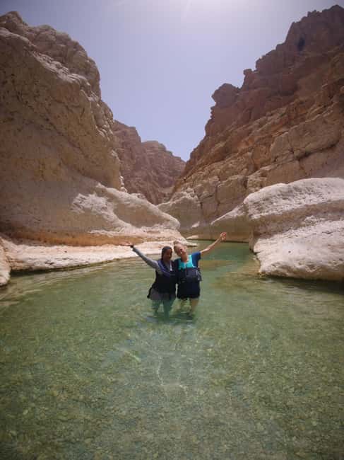 Immagine nº 46 di Muscat: escursione di un'intera giornata a Wadi Shab, grotta romantica e sinkhole attività a Regione al-Sharqiyya, caricata dal fornitore