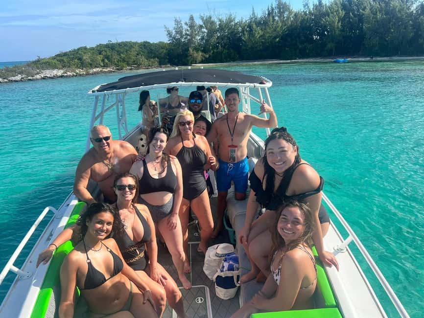 image n.4 of Nassau: 3 Islands Tour, Snorkel, Pig Beach, Turtles & Lunch activity in Berry Islands, uploaded by supplier