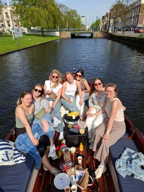 Bild Nr. 3 von Den Haag: Private Bootstour für bis zu 10 Personen Aktivität in Den Haag, hochgeladen vom Anbieter
