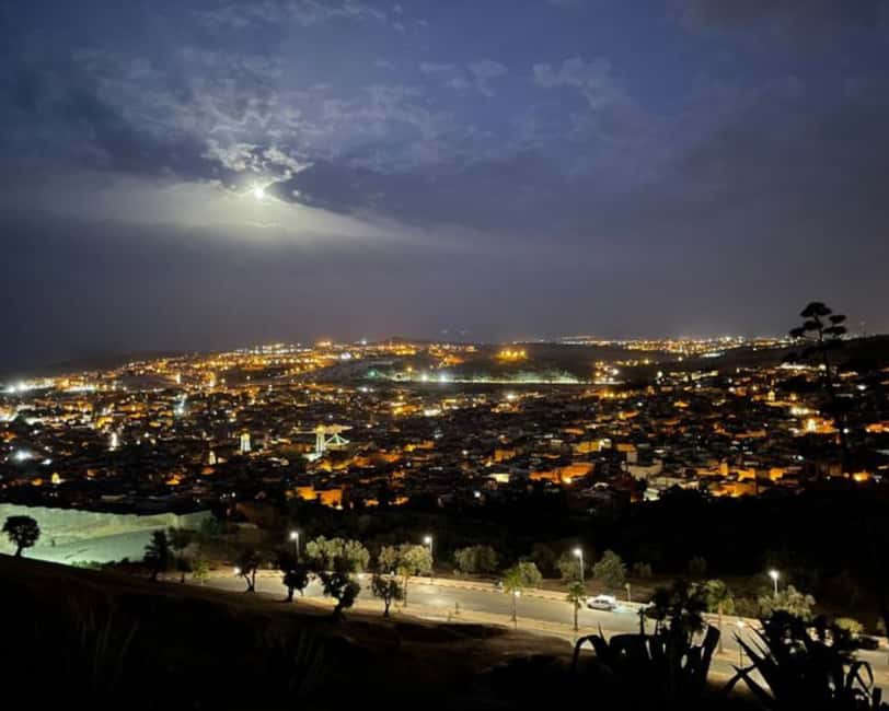 Image N°2 de Fès : Dîner-spectacle de nuit avec visite nocturne de la ville activité à Fès, publiée par le prestataire