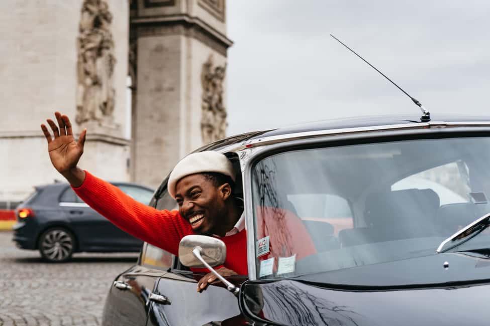 Immagine nº 14 di Parigi: Tour guidato privato della città a bordo di una Traction Avant o DS 21 attività a Parigi, caricata dal fornitore
