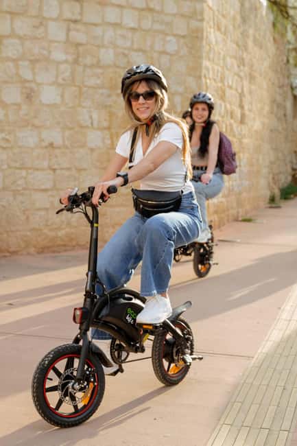 bilde nr.29 av Alt i ett - Ecobike City Tour - Matservering - Vinsmaking aktivitet i Kreta, lastet opp av leverandør