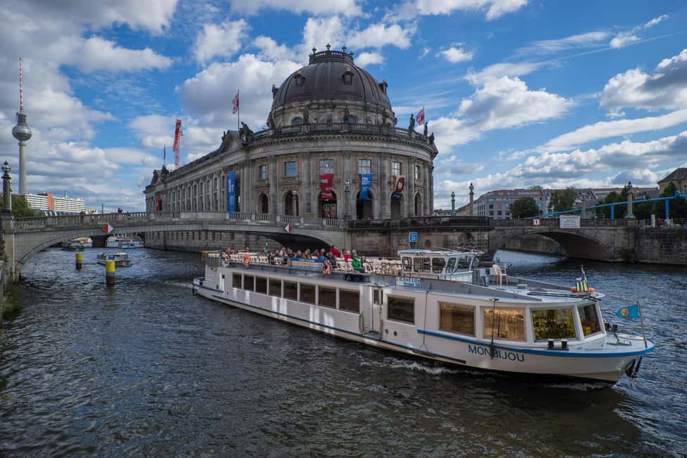 Bild Nr. 5 von Berlin: Hop-On/Hop-Off-Bus mit optionaler Bootsfahrt Aktivität in Berlin, hochgeladen vom Anbieter
