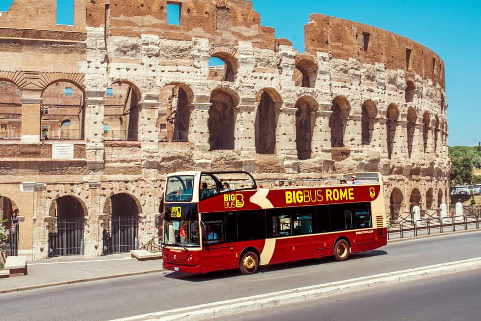 imagem n.9 de Roma: Autocarro hop-on hop-off e transfer opcional para o porto de cruzeiros atividade em Roma, carregada pelo fornecedor