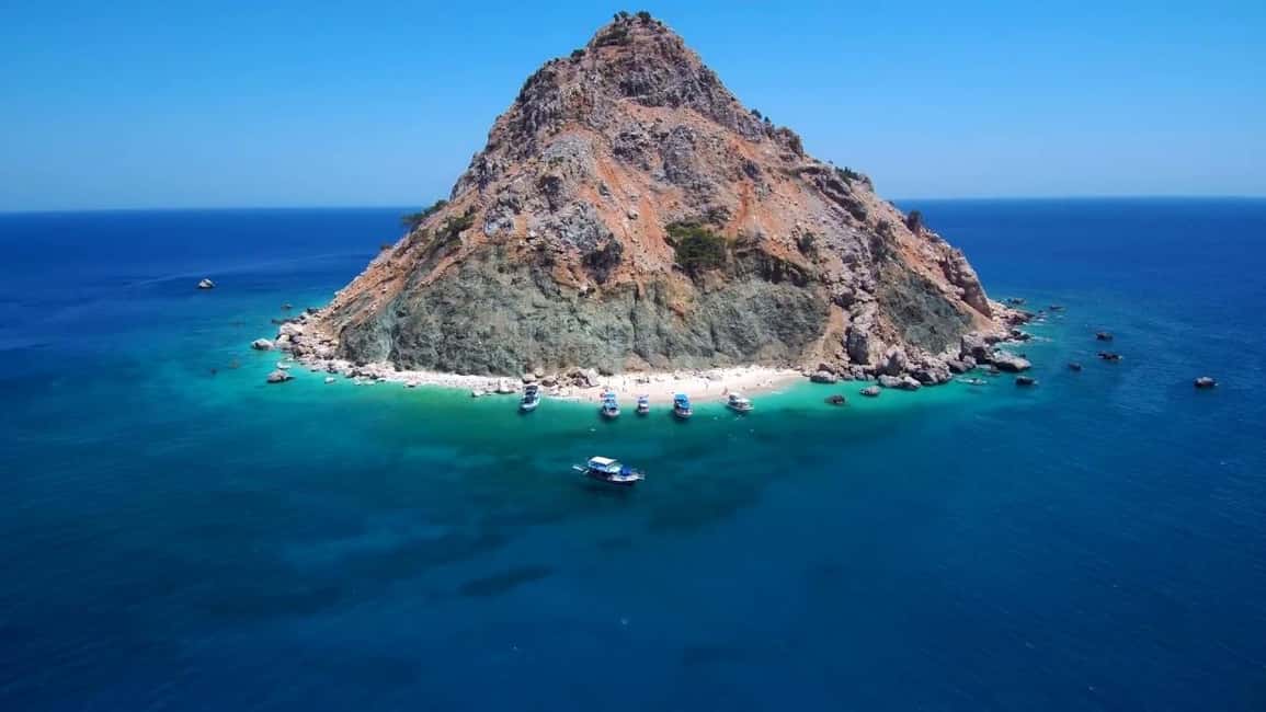 Antalya (İl) içindeki Belek/Antalya/Kemer: Suluada Gün Batımı Tekne Turu ve Akşam Yemeği etkinliğinin tedarikçi tarafından yüklenen 3 no'lu görseli