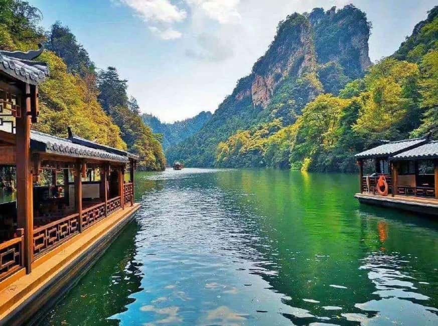 Image N°8 de Visite privée de 6 jours : rizières en terrasses de Guilin, Fenghuang et Zhangjiajie activité à Zhangjiajie, publiée par le prestataire
