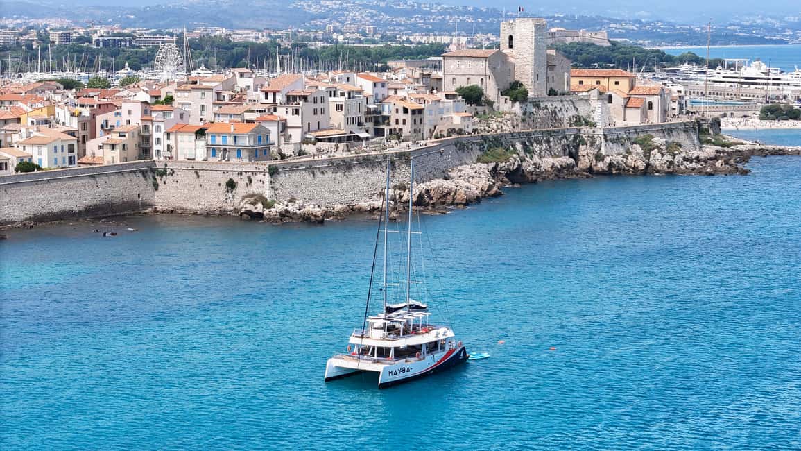 afbeelding n.1 van Marina Baie des Anges : Luie middagen op zee op een Maxi Catamaran activiteit in Zuid-Frankrijk, geüpload door aanbieder