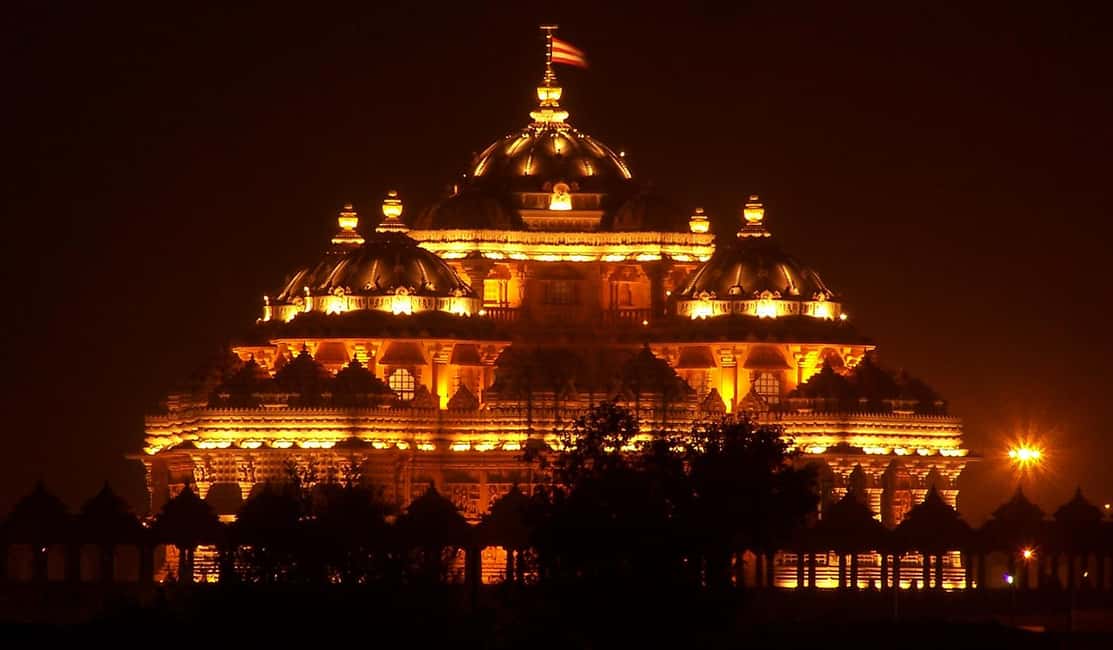 image n.3 of New Delhi: Akshardham Temple Tour with Light and Water Show activity in New Delhi, uploaded by supplier