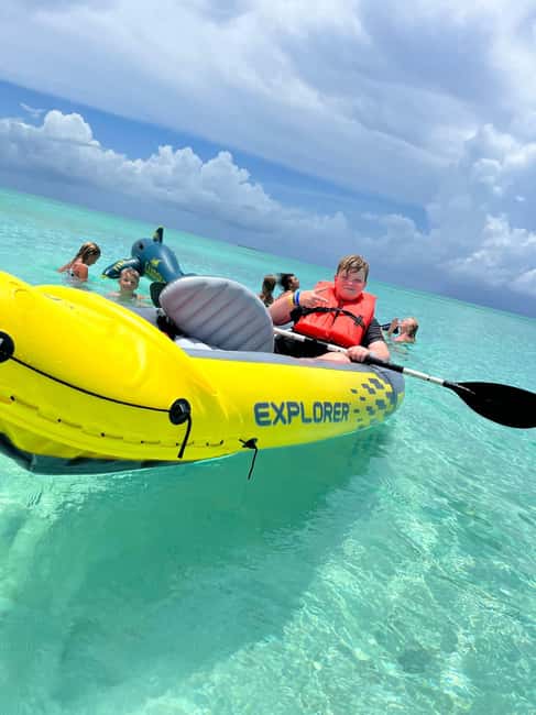 Image N°17 de Nassau : Plongée en apnée dans les récifs, tortues, déjeuner et club de plage privé activité à Bahamas, publiée par le prestataire