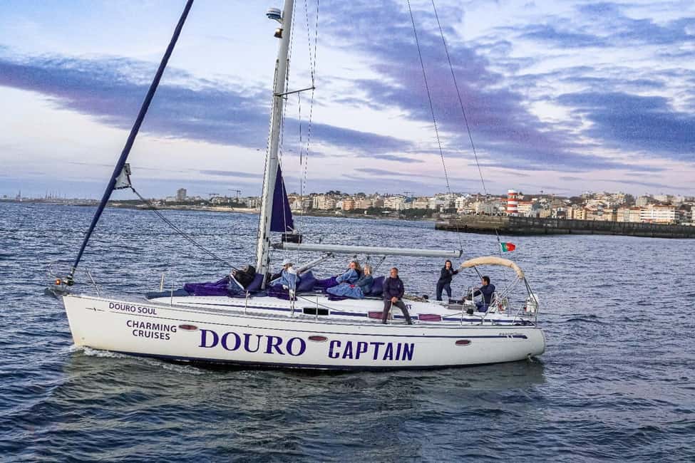 imagem n.28 de Porto: Cruzeiro de charme em veleiro com vinho do Porto, opção de pôr do sol atividade em São Pedro da Afurada, carregada pelo fornecedor