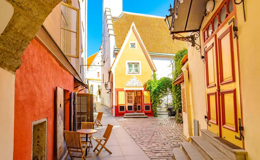 Immagine nº 2 di Tallinn: Tour guidato a piedi dei punti salienti della città attività a Tallinn, caricata dal fornitore