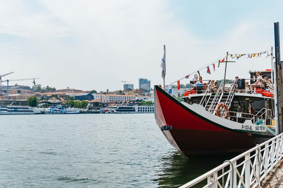Image N°20 de Porto : Croisière de 6 ponts sur le fleuve Douro activité à Région Nord, Portugal, publiée par le prestataire