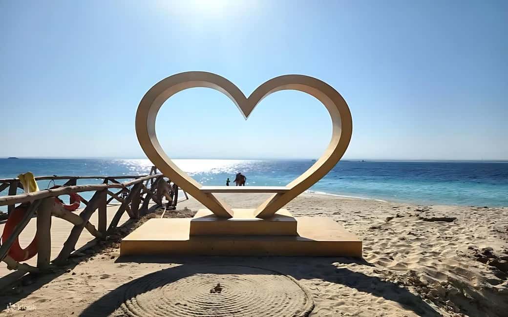 image n.61 of Hurghada: Giftun Island with breakfast, lunch & Water Sports activity in Red Sea Governorate, uploaded by supplier