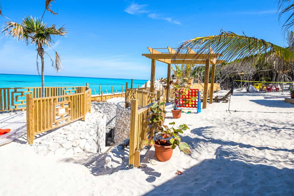 image n.80 of Nassau: 3 Islands Tour, Snorkel, Pig Beach, Turtles & Lunch activity in Berry Islands, uploaded by supplier