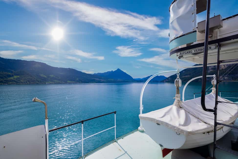 imagen n.º 8 de Interlaken: Pase de un día en barco por el lago de Thun y el lago de Brienz actividad en Spiez, subida por el proveedor