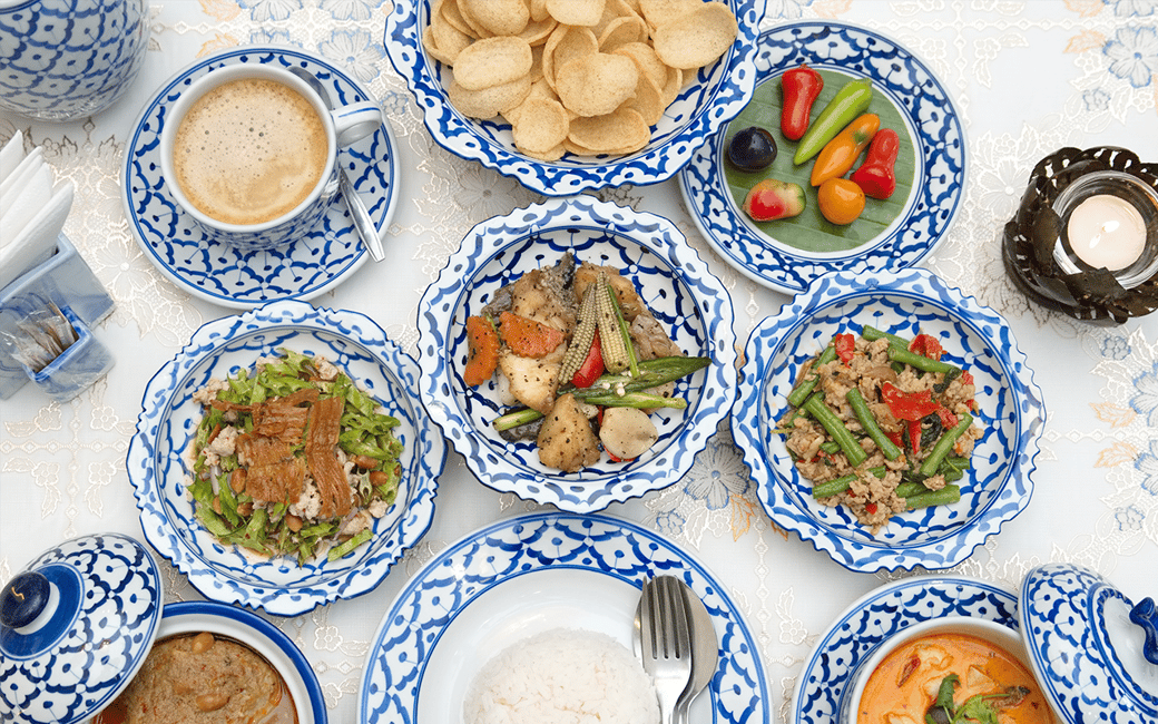 image n.4 of Bangkok: Calypso with Thai Classical Dance activity in Bangkok, uploaded by supplier