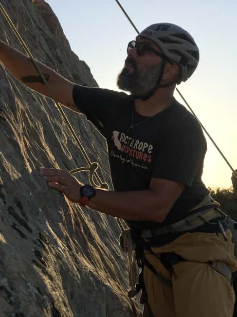 image n.2 of Malibu: 4-Hour Outdoor Rock Climbing activity in Los Angeles, uploaded by supplier