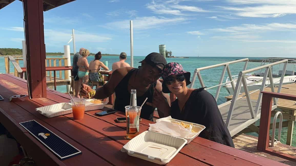 image n.23 of Nassau: 3 Islands Tour, Snorkel, Pig Beach, Turtles & Lunch activity in Berry Islands, uploaded by supplier