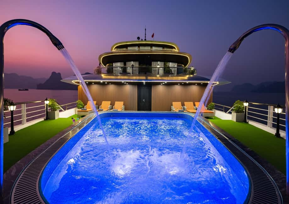 image n.2 of 2-Day or 3-Day: Halong&Lan Ha Bay Cruise 5* balcony, bathtub activity in Ha Long, uploaded by supplier