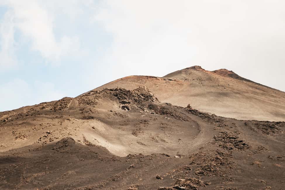 image n.16 of Mount Etna: Guided Trek 3,000 Meters to the Summit activity in Catania, uploaded by supplier