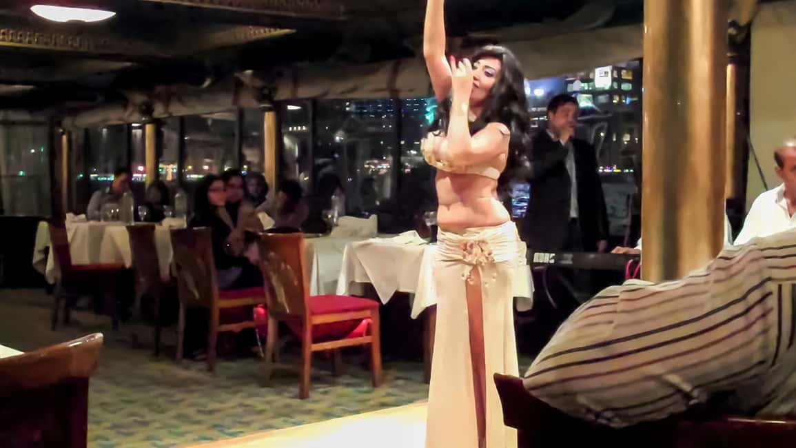 Immagine nº 3 di Il Cairo: Crociera con cena sul Nilo con intrattenimento attività a Egitto, caricata dal fornitore