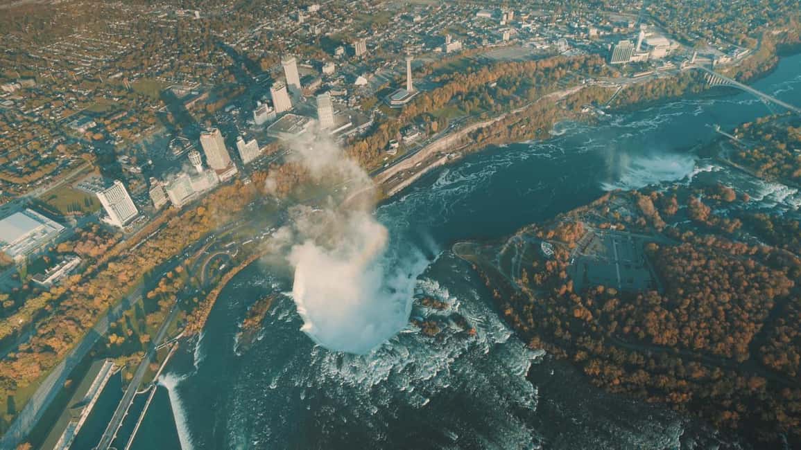 image n.8 of Niagara Falls, ON: Helicopter Ride with Boat & Skylon Lunch activity in Niagara Falls, Ontario, uploaded by supplier