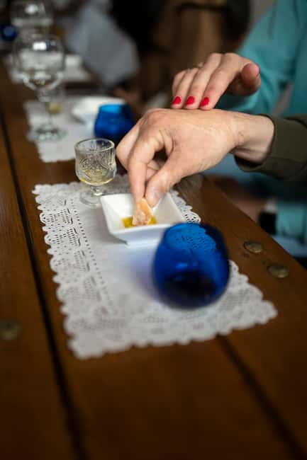 afbeelding n.7 van Corfu: Olijfolie ervaring - De Gouverneur's Olijfmolen activiteit in West-Griekenland, geüpload door aanbieder