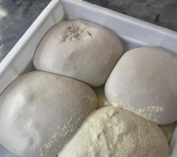 image n.5 of Como: Premium Pizza-Making Class at a Pizzeria activity in Lombardy, uploaded by supplier