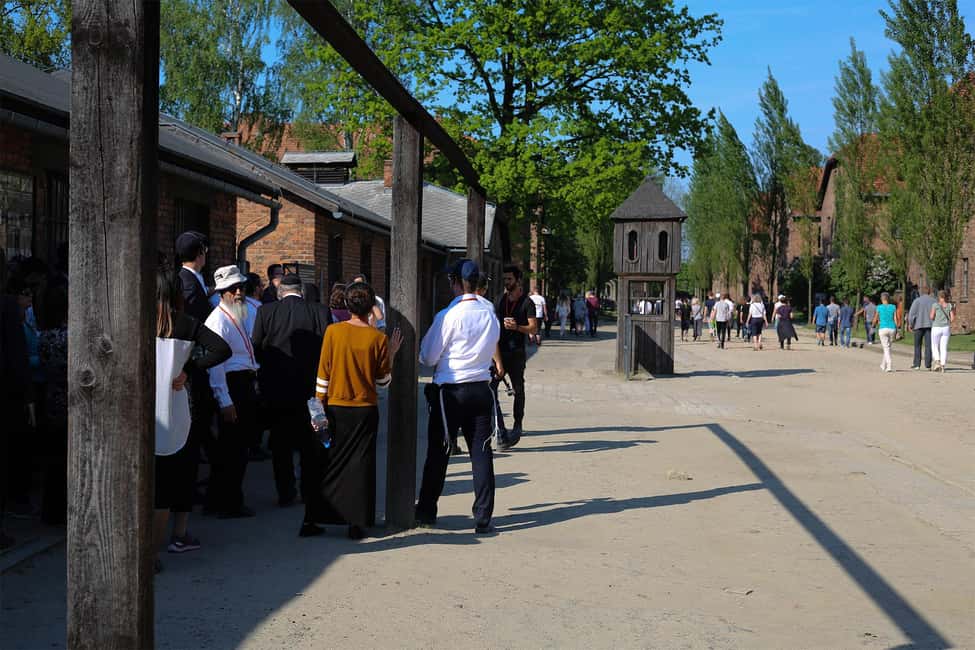 Image N°36 de Depuis Cracovie : Visite en petit groupe d'Auschwitz Birkenau avec prise en charge activité à Oswiecim, publiée par le prestataire