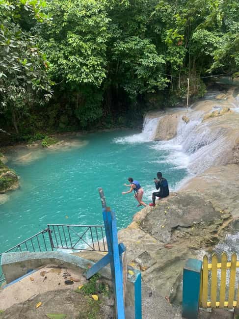 imagem n.5 de Ocho Rios: Blue Hole e passeio turístico atividade em Jamaica, carregada pelo fornecedor