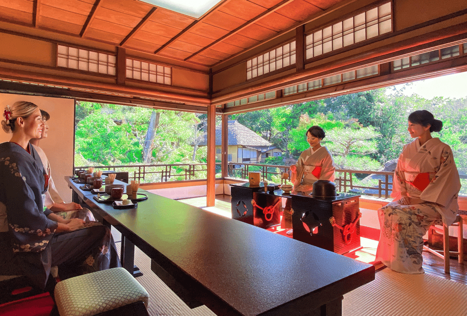 Immagine nº 2 di Kyoto: Cerimonia del tè in una casa da tè tradizionale a Kiyomizu attività a Kyoto, caricata dal fornitore