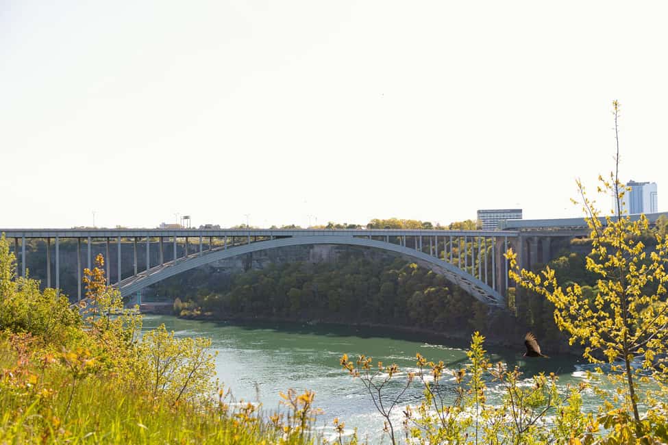 Obraz nr 8 z atrakcji Wodospad Niagara: wczesny dostęp łodzią i wycieczka za wodospadem w Wodospad Niagara w Kanadzie, przesłany przez organizatora