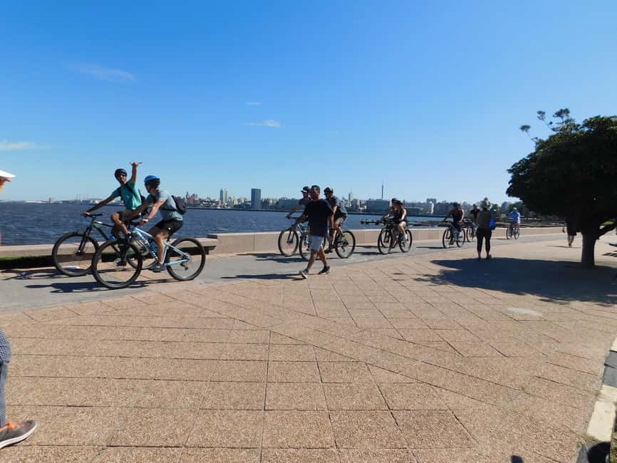 Immagine nº 8 di Montevideo: Tour in battello per i passeggeri delle crociere attività a Montevideo, caricata dal fornitore